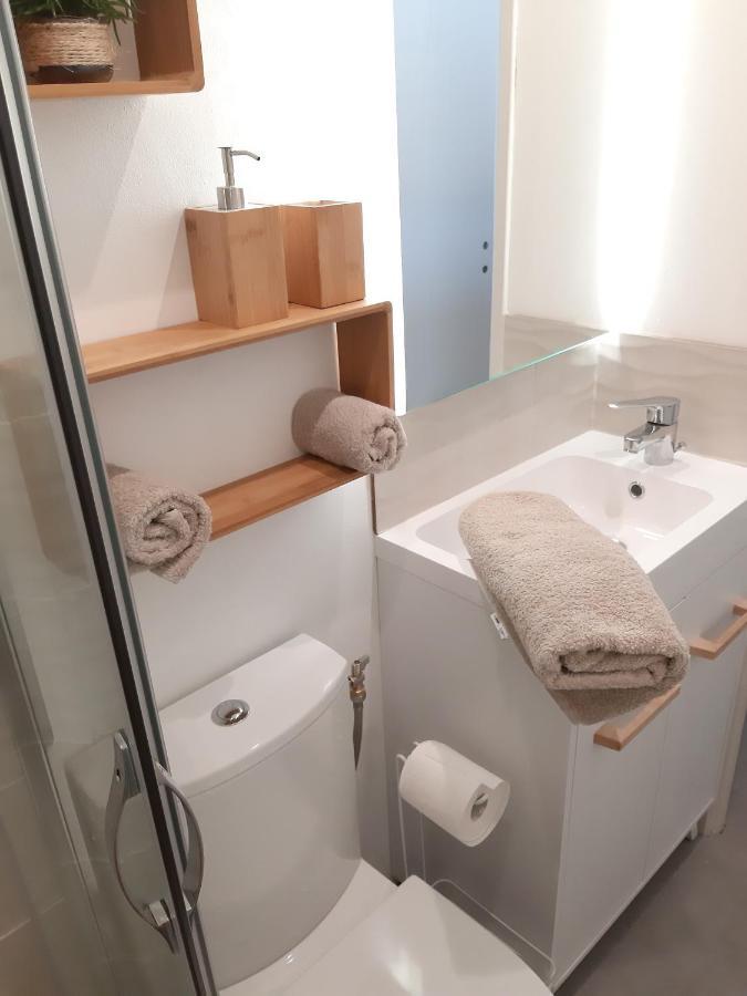 La Casita Serignanaise - Apt T2 - Clim - Jardin Bed and Breakfast Buitenkant foto